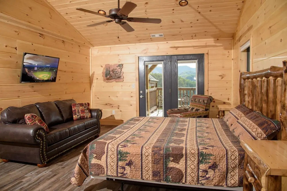 Mission Accomplished - 4 Br Cabin