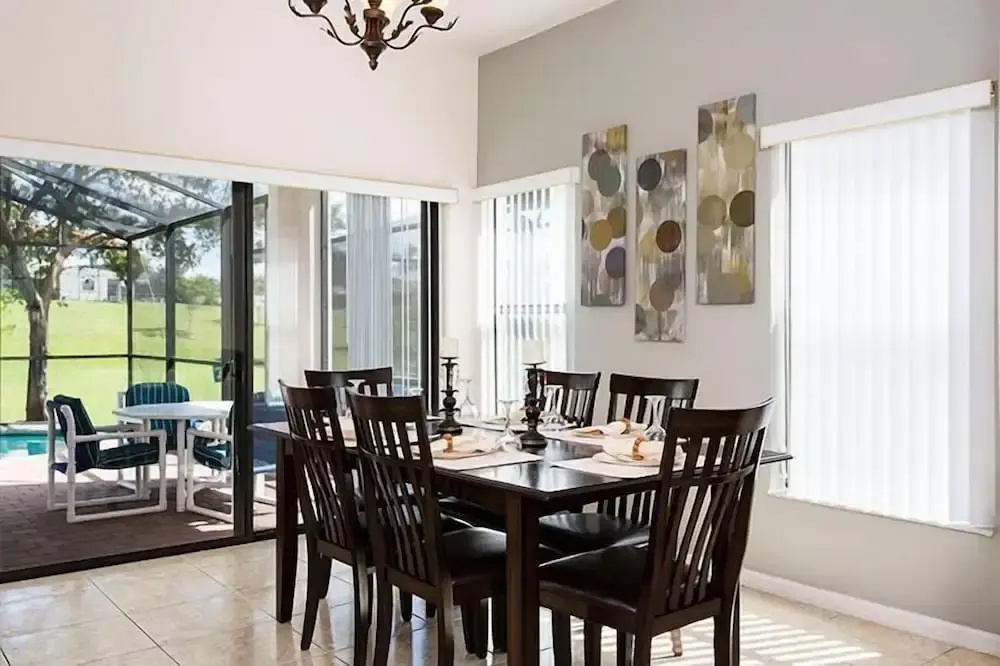 320 High Grove House 5 Bedroom by Florida Star