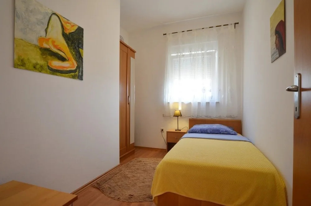 Frane Apartment