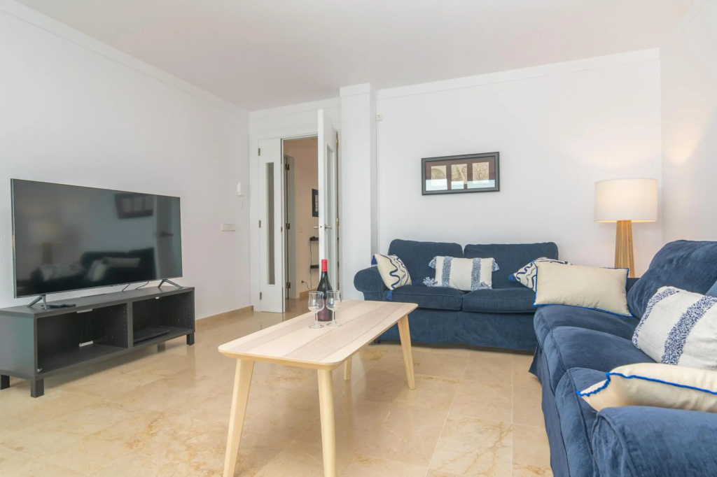 ED. BELLVEURE 2º A - Beautiful apartment on the seafront - Free WiFi -