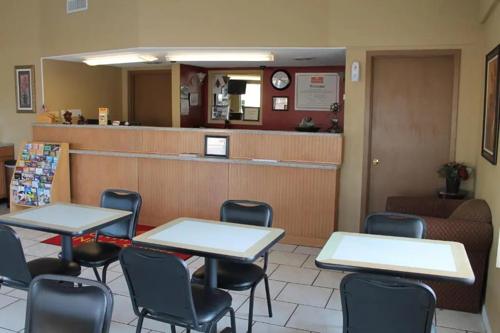 Continental Inn and Suites Nacogdoches TX SFA University Downtown
