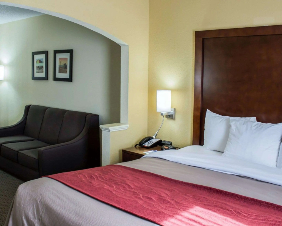 Comfort Inn Garner Clayton I-40