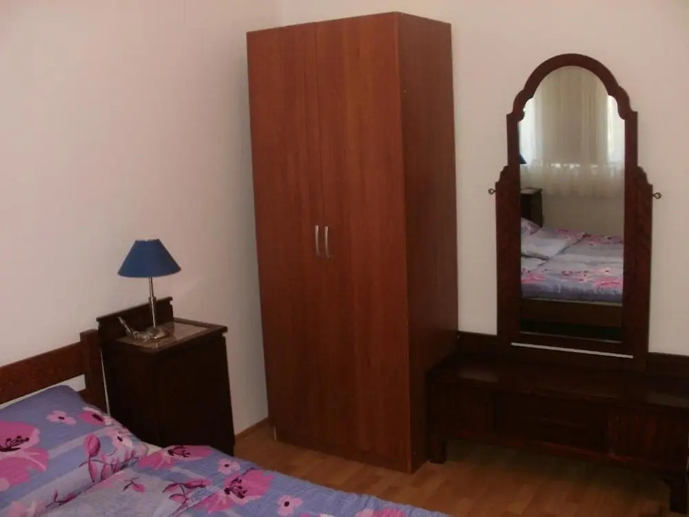 Apartments Vala