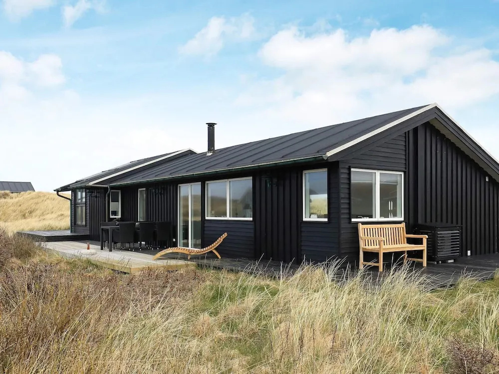 Pleasant Holiday Home in Hjorring With Whirlpool