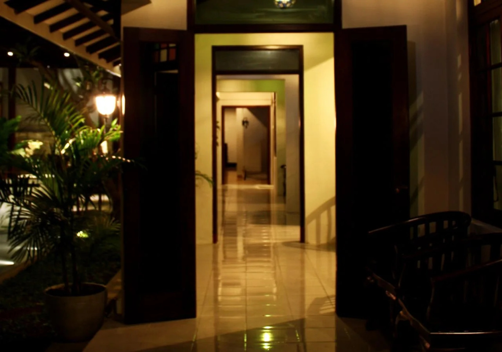 Grand Marto Hotel