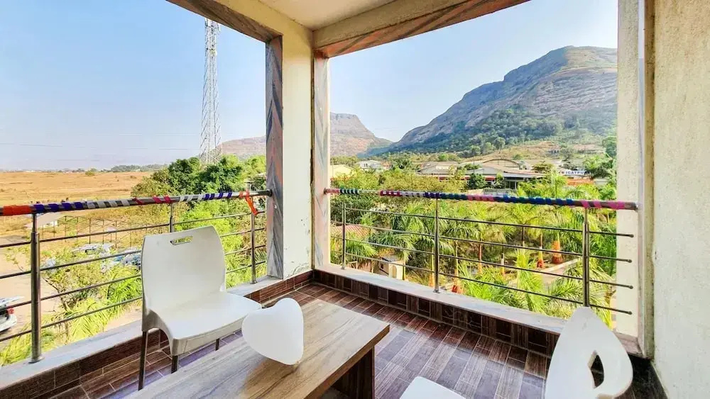 1 India Resorts