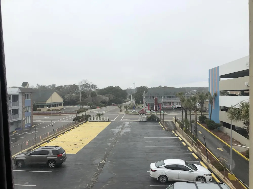 Gazebo Inn Oceanfront