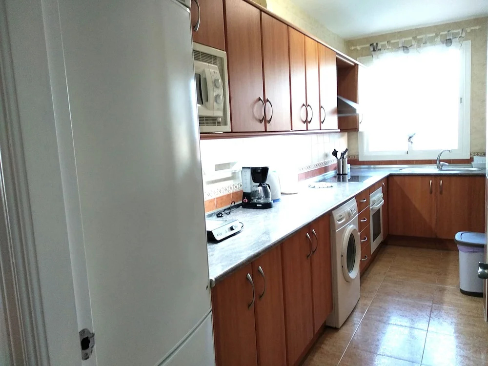 Torrox Costa Super Sunny Apartment With Pool Access, Free Wifi