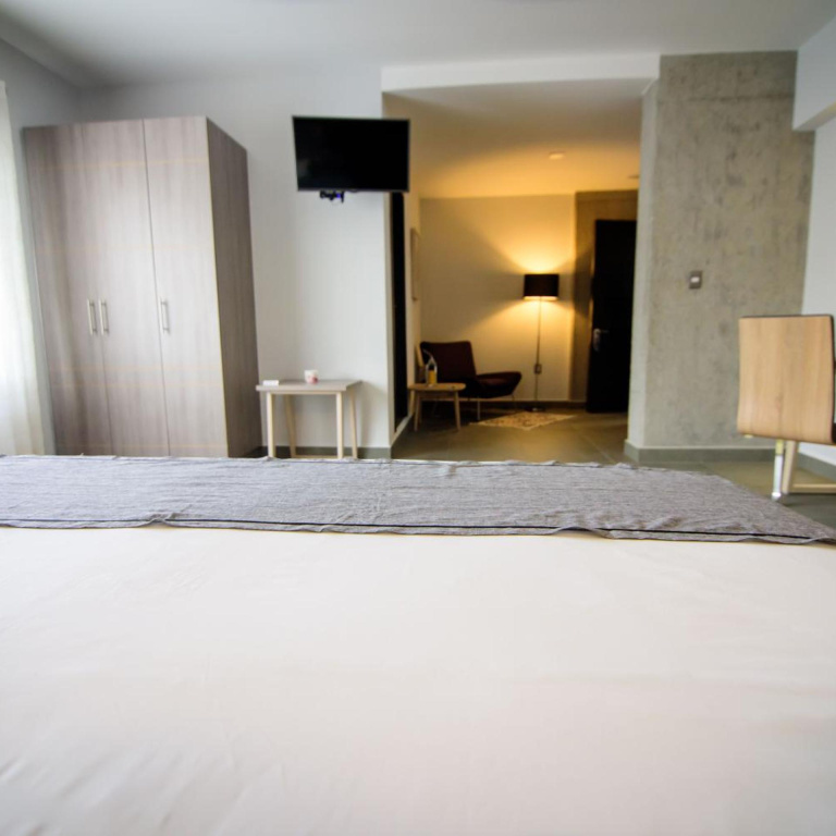 Maria Ines Hotel Suite