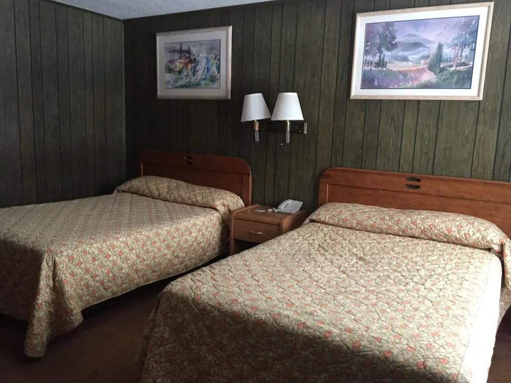 Du Wayne Motel