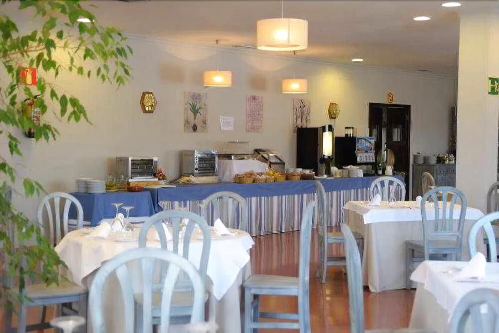 Sabiñanigo Camp & Hotel