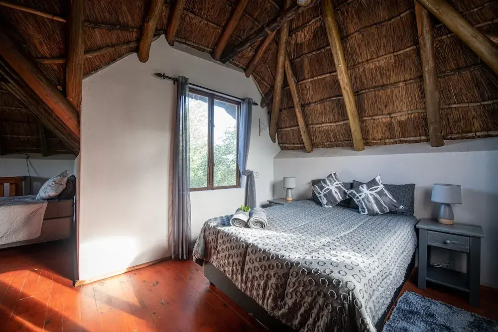 Nkanyi Wildlife House & Cottage