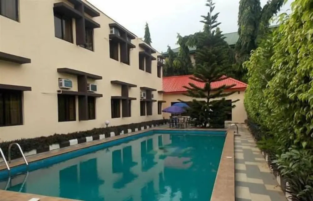Benac Suites Hotel