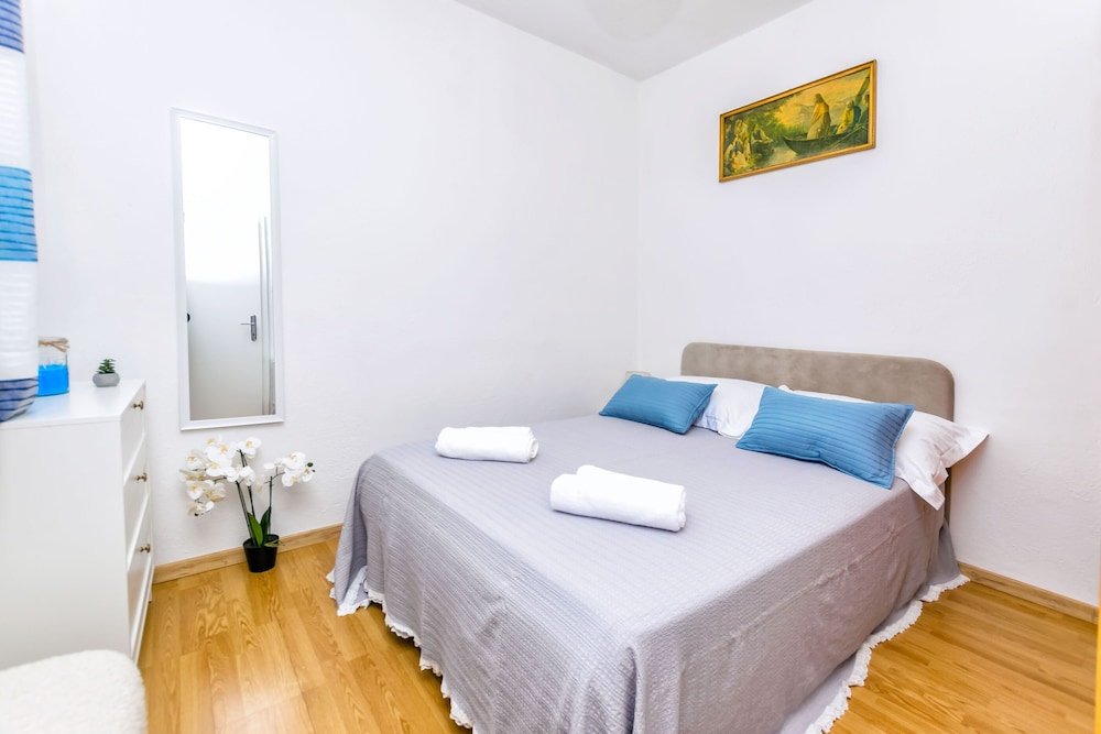 Apartment New