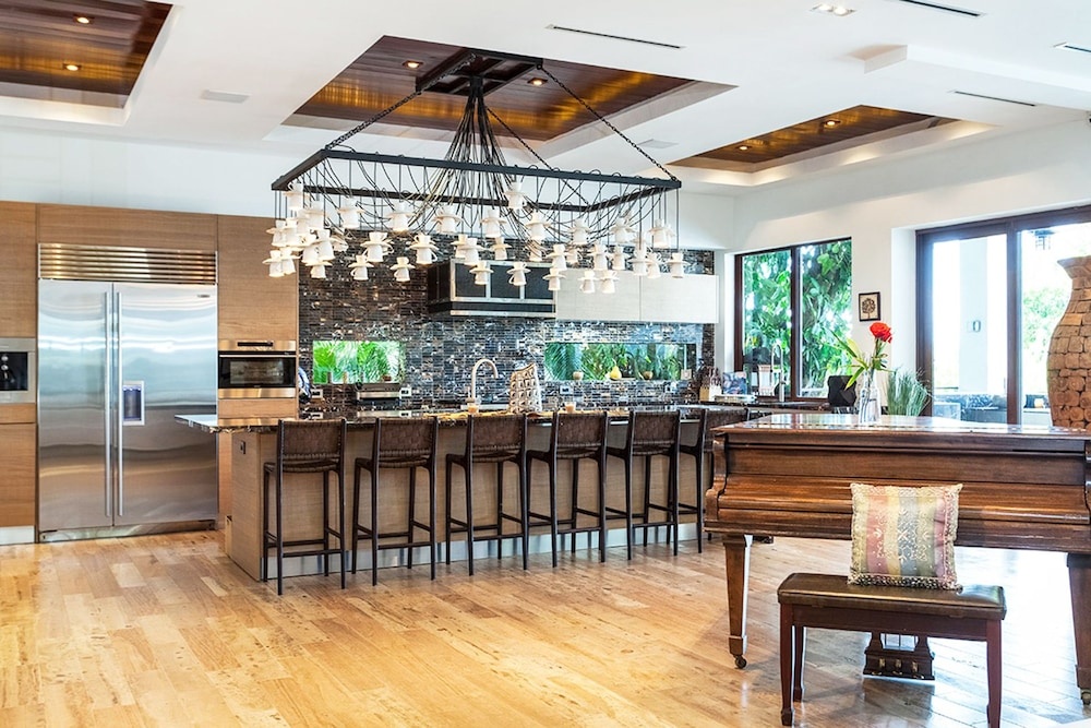 5 Bedroom Homes in Miami Beach by TMG