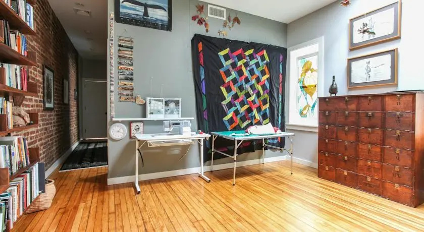 8th Street Townhouse by onefinestay