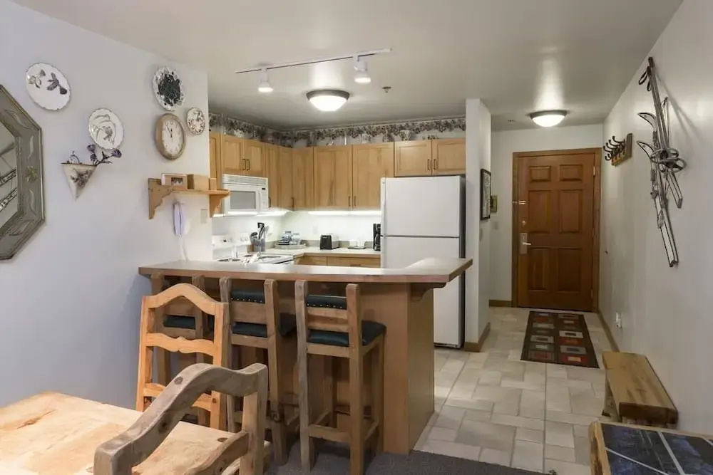 Kintla 302 - 2 Br Condo