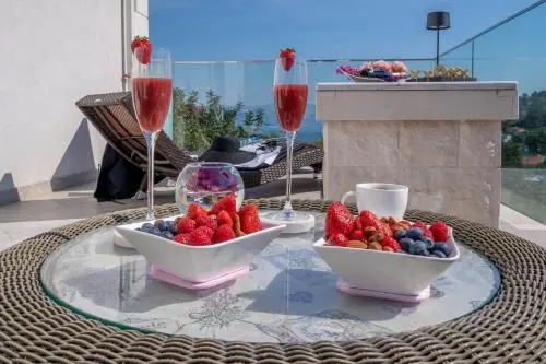Uniquely designed Villa Ivana with outdoor Jacuzzi nearby the pebble Banje beach at the Island of Solta