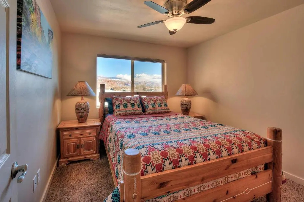 Rim Village Vista Unit 6 A8