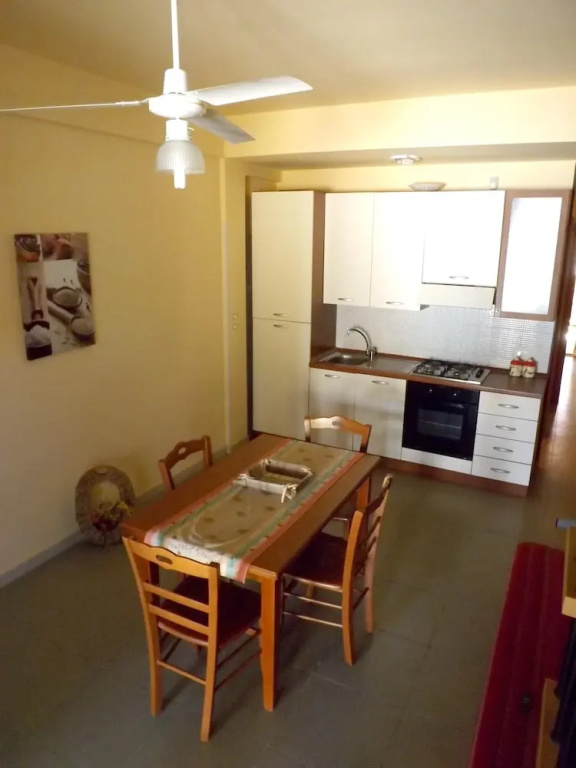 House With in Caucana finaiti casuzze finaiti Nord With Fu