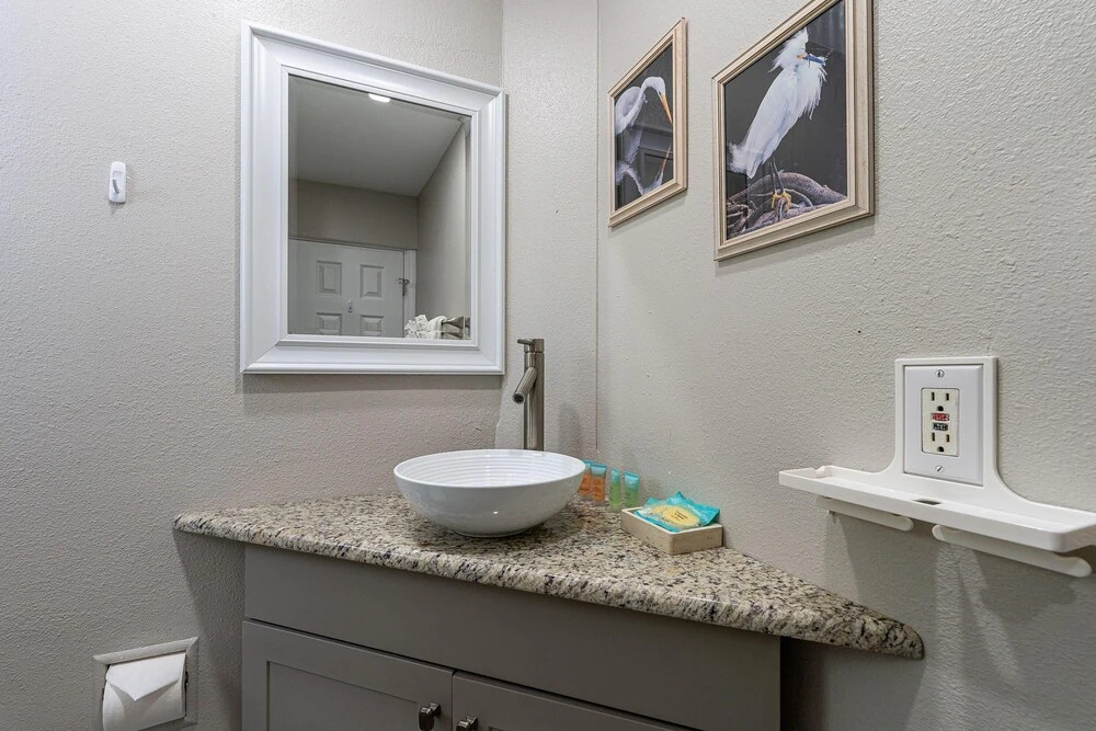 155 Washington Ave - Blue Heron Hideaway by Coastal Vacation Properties