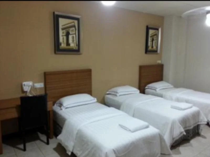 Bed and Bed Budget Inn