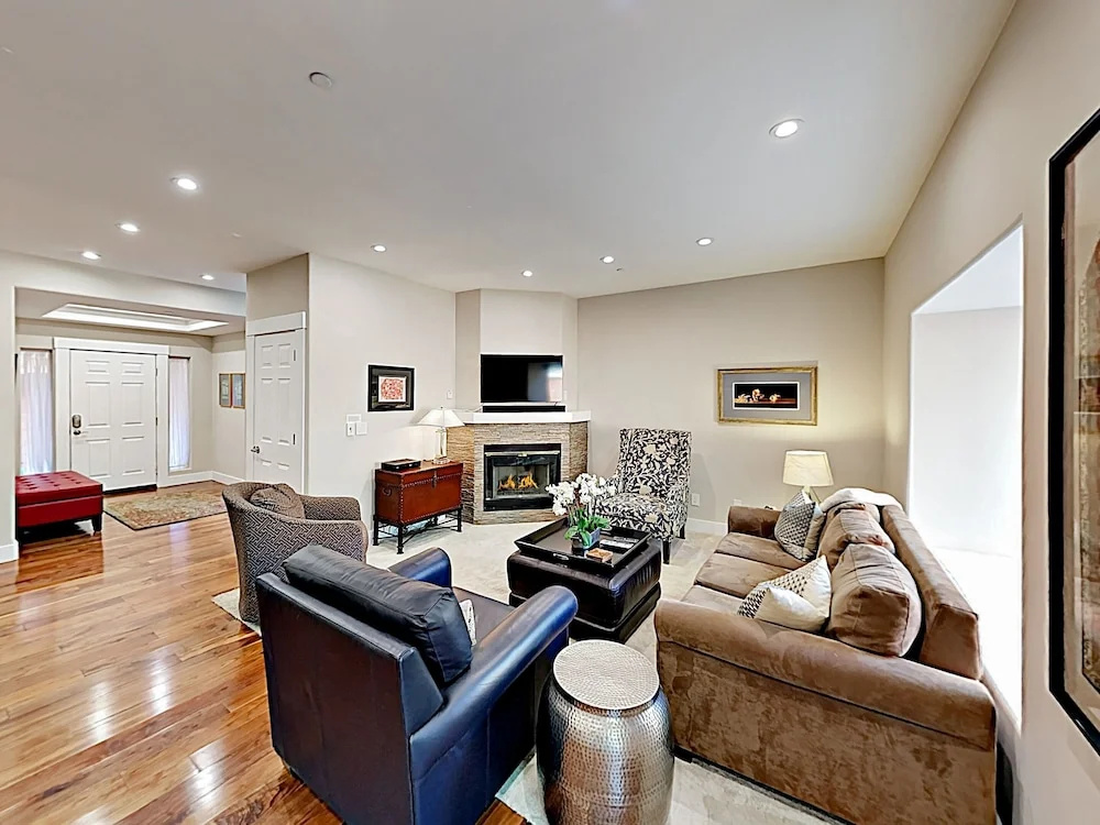 120 Incline Village - 2 Br Condo