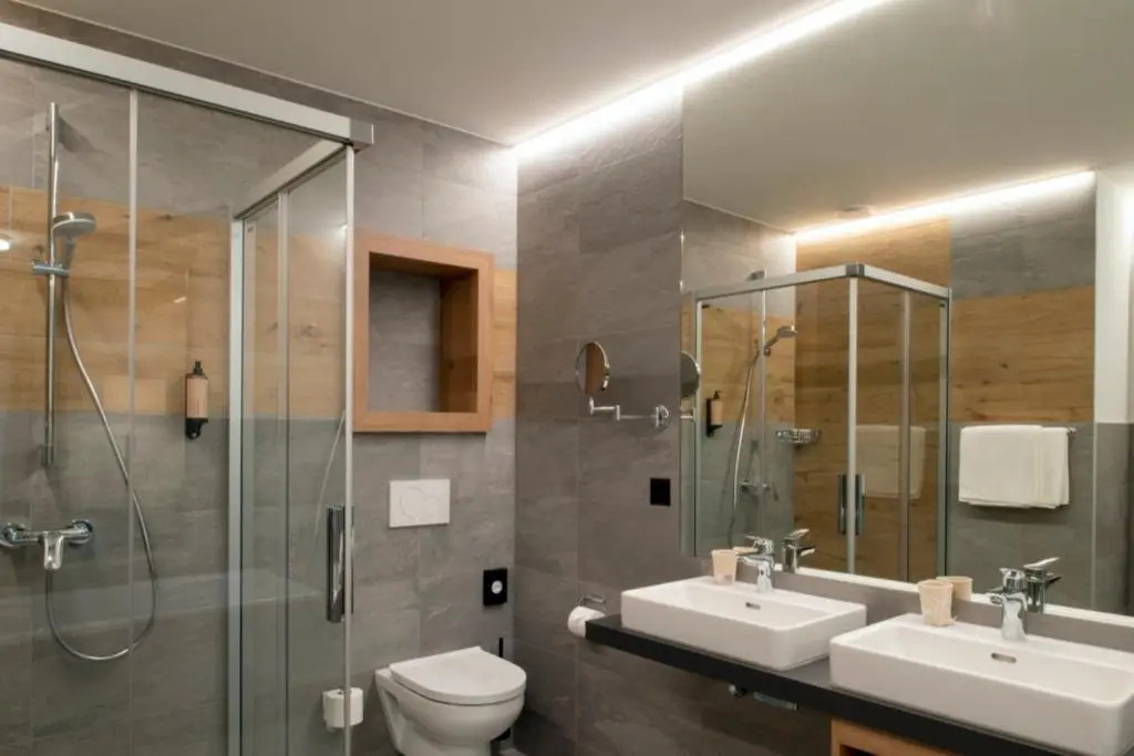 Boutique hôtel Corbetta - SPA 60m2 - La montagne à 5 minutes de l\autoroute A12 aux Paccots sur Montreux - NOUVEAU Loft familial - Profitez du Lac Léman et des montagnes en même temps
