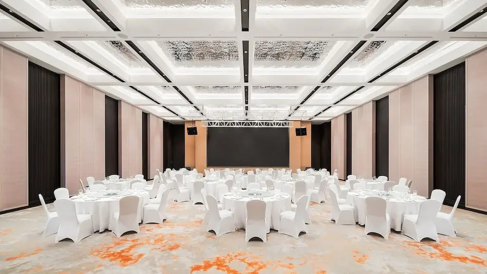 Holiday Inn Liaoyuan City Center by IHG