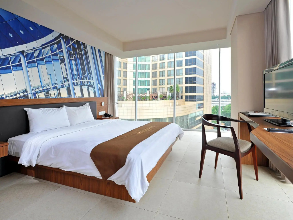 Midtown Hotel