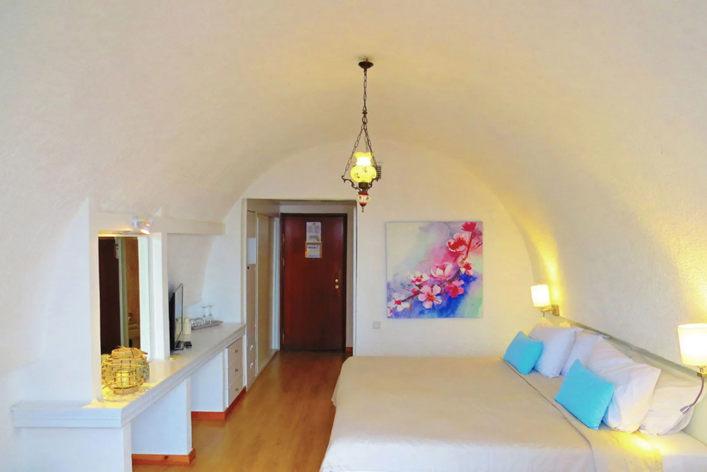 Istron Bay Hotel
