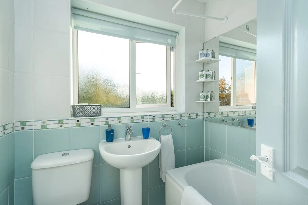 Elite Properties - Sleeps Up to 4 - Leamington Spa