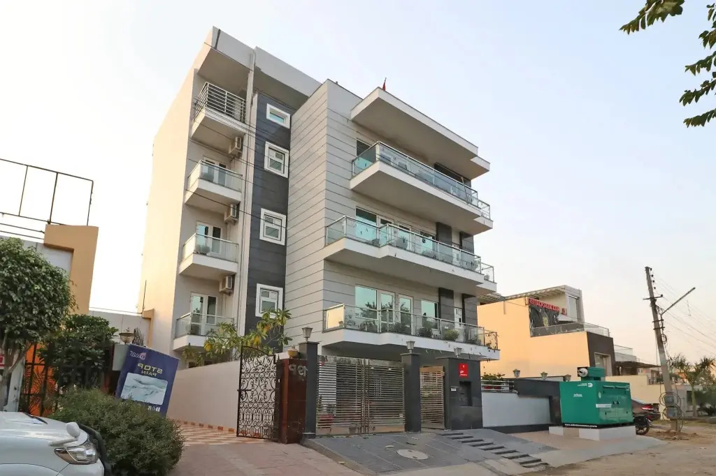 The Mayur Hotel by OYO Rooms
