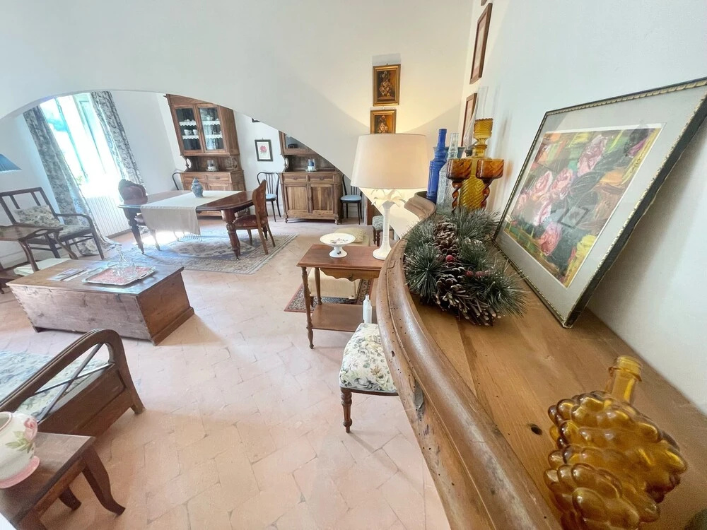 Adam House, Exclusive Pool, Outstanding Views, Vast Garden, Aircon, Sleeps 8