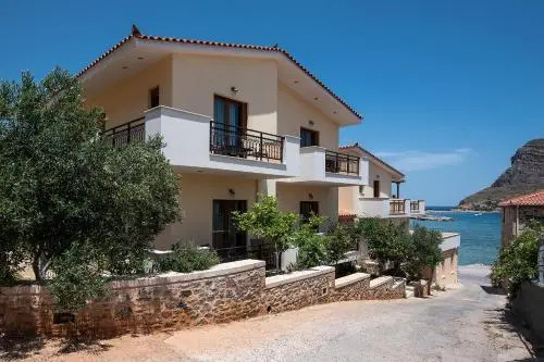 Guest House 4 Stars Gefira