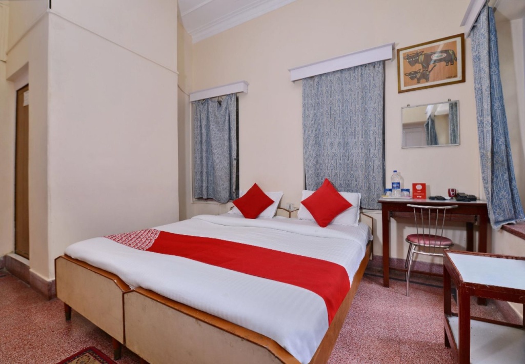 OYO 10826 Sona Guest House