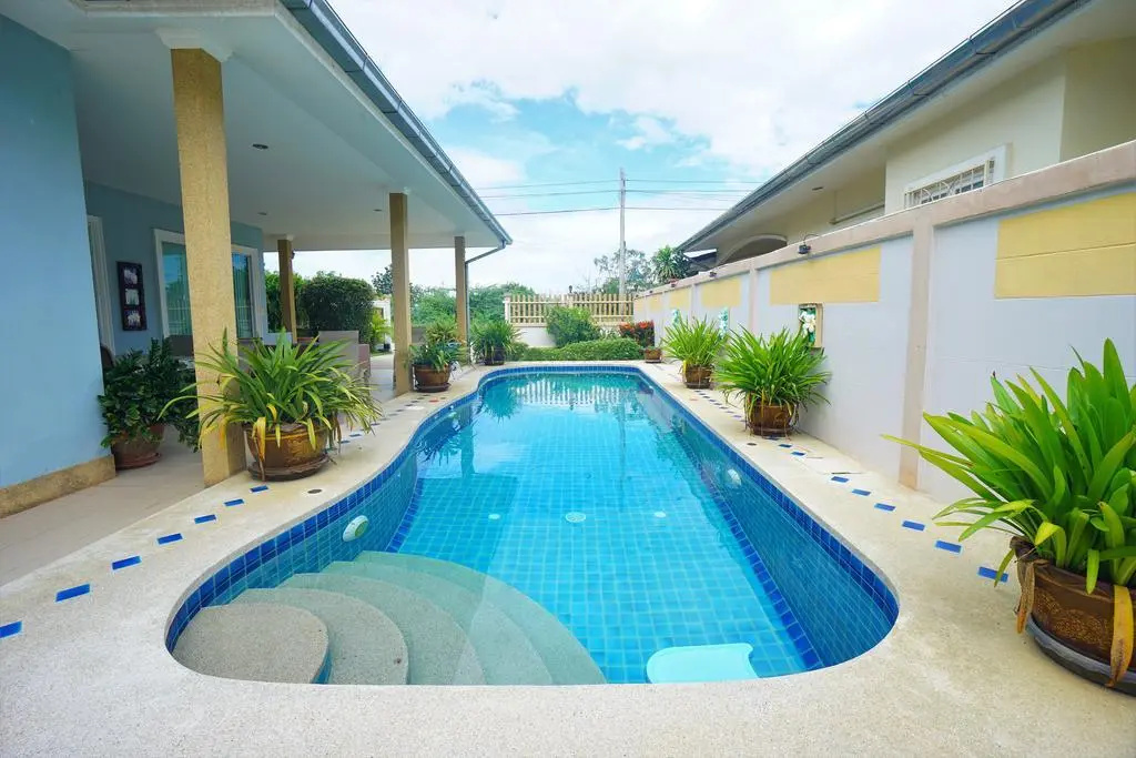 Blue Sky Pool Villa