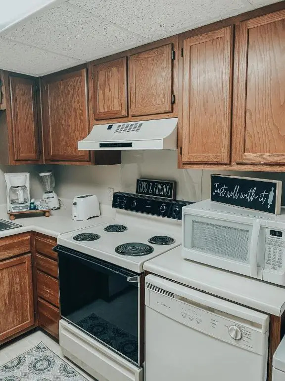 River Place Condos 205 2BD