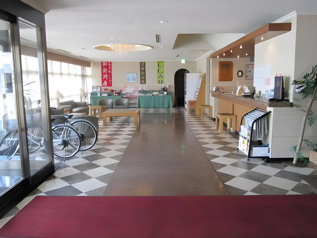Hotel Sunroute Patio Goshogawara