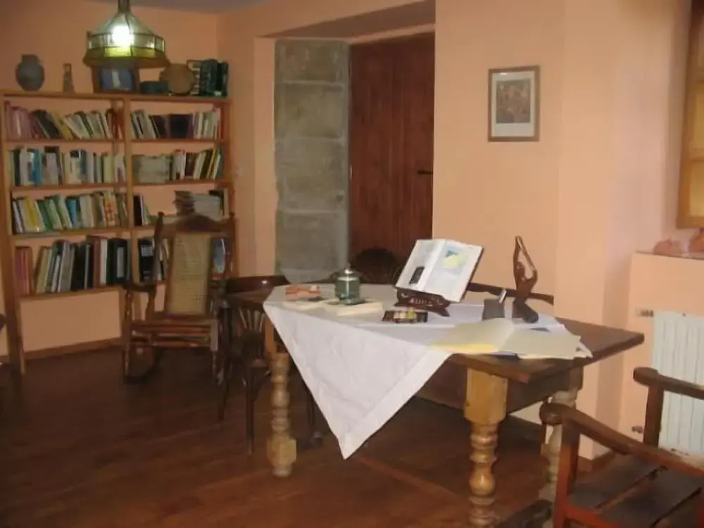 Casa Pousadoira