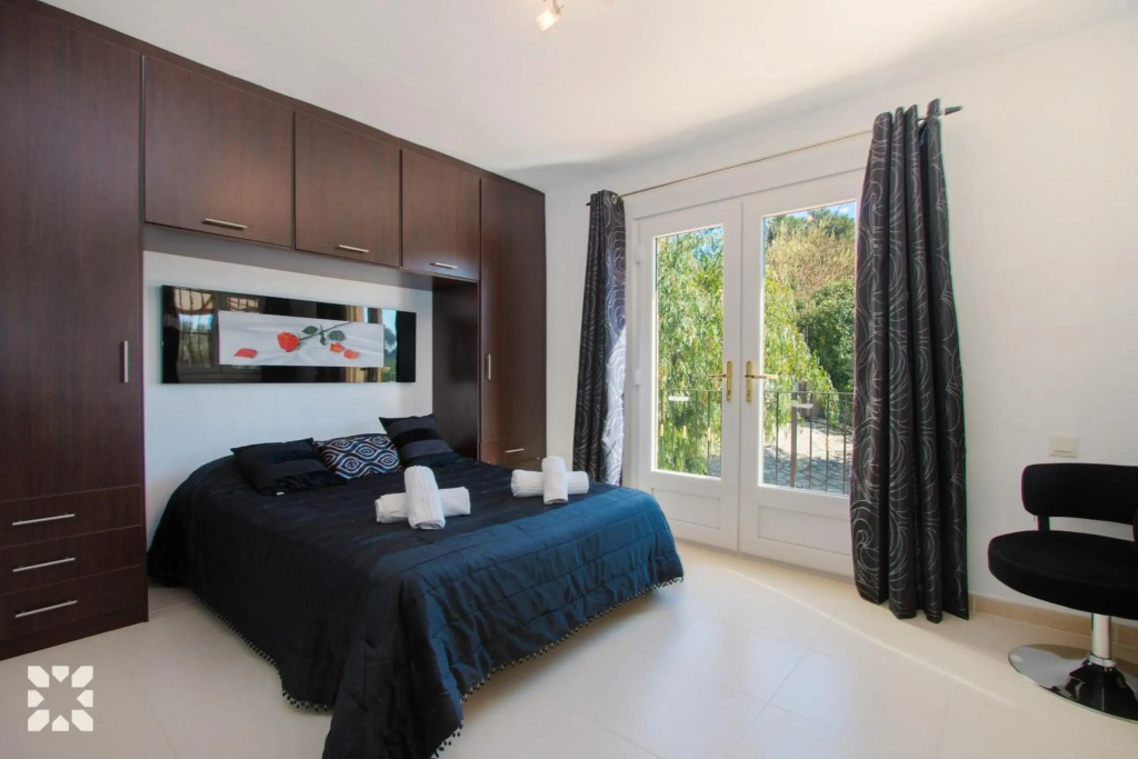 Villa Hugo 11 by Abahana Villas