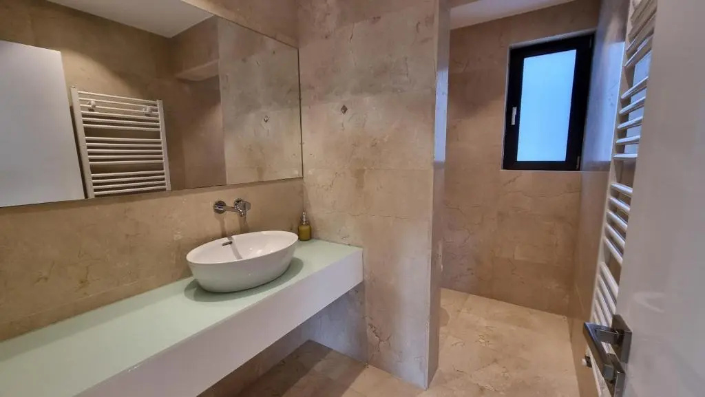 Leto 13 Villa