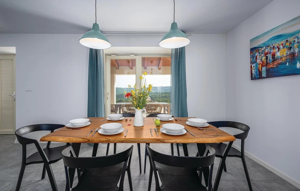 Awesome Home In Labin With Wifi