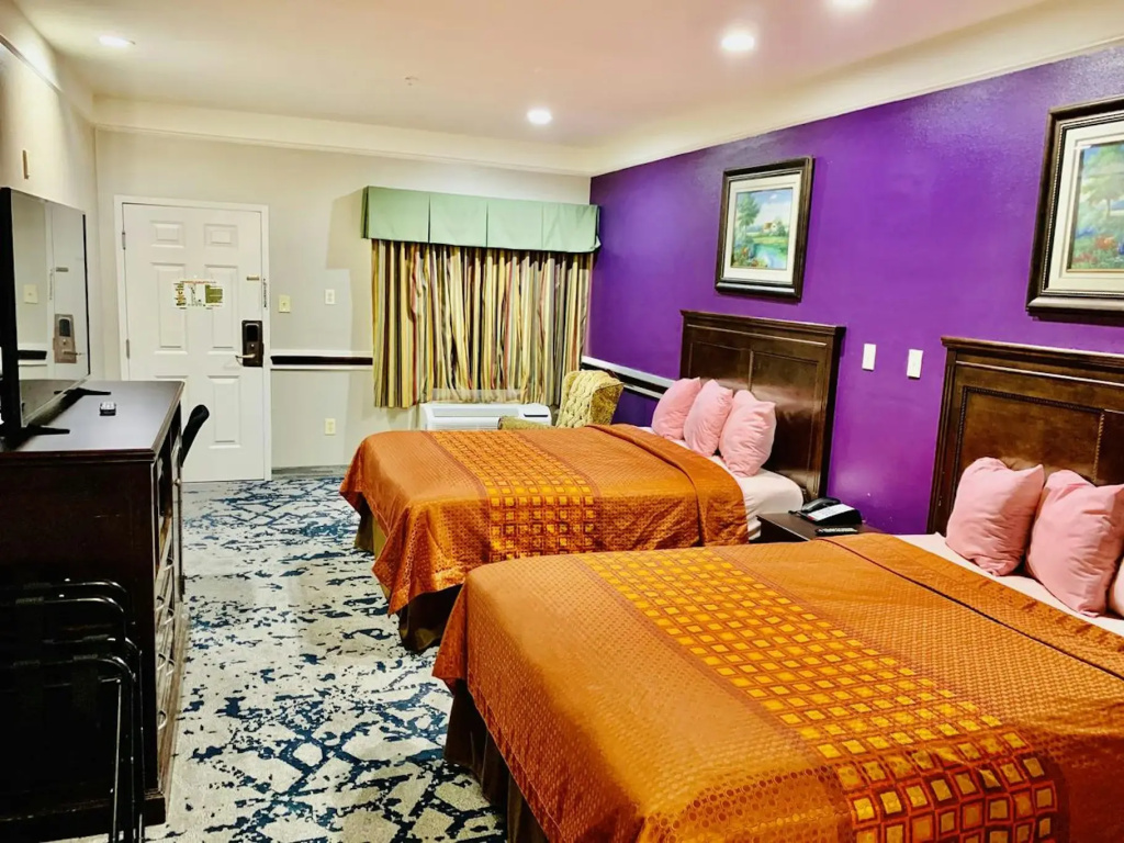 Scottish Inn and Suites Alvin