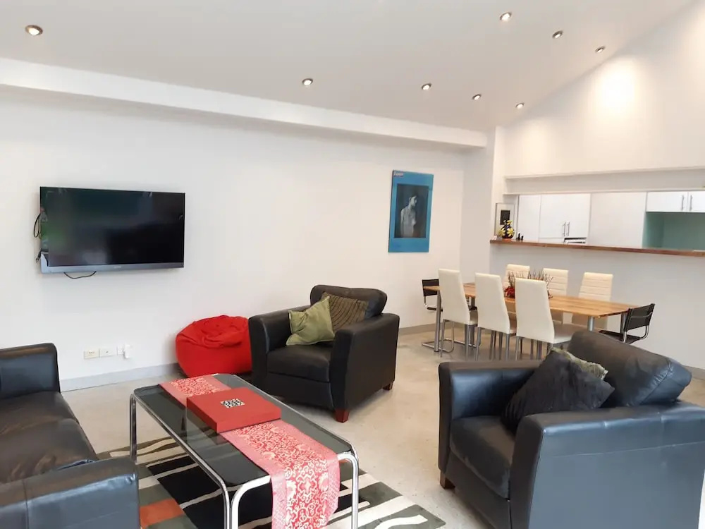 StayCentral - Fairfield 4Br Home