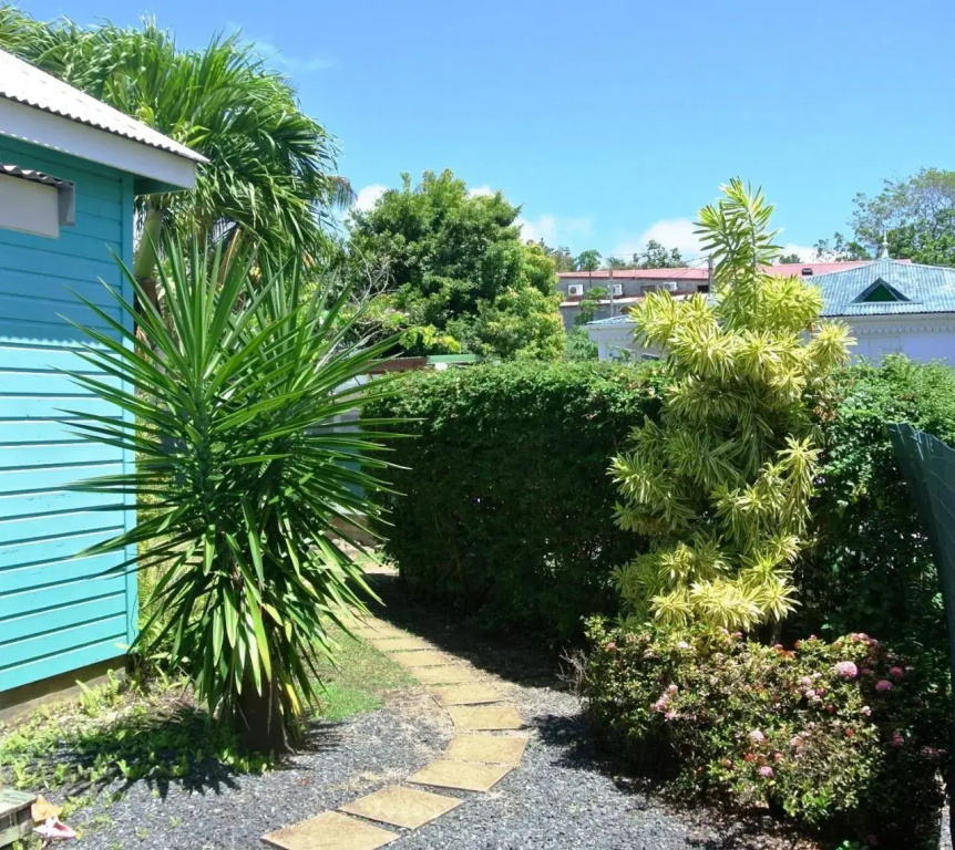 Bungalows MALUEVA PREMIUM 1 chambre et 1 mezzanine à 5min de la plage de la Caravelle
