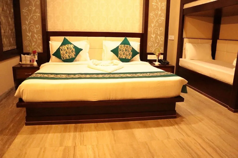 The Landmark Hotel