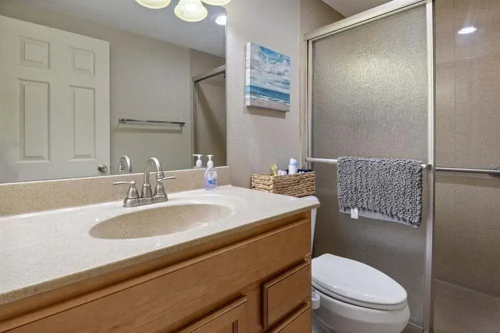 Excellent Family Stay w/ Boat Slip, 2 Pools, Hot Tub, Courts & Arcade Games