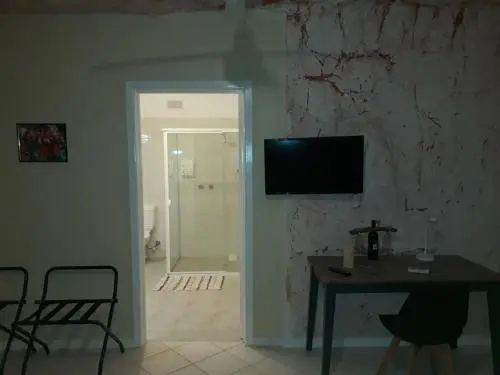 Desert Dwellers Underground B&B