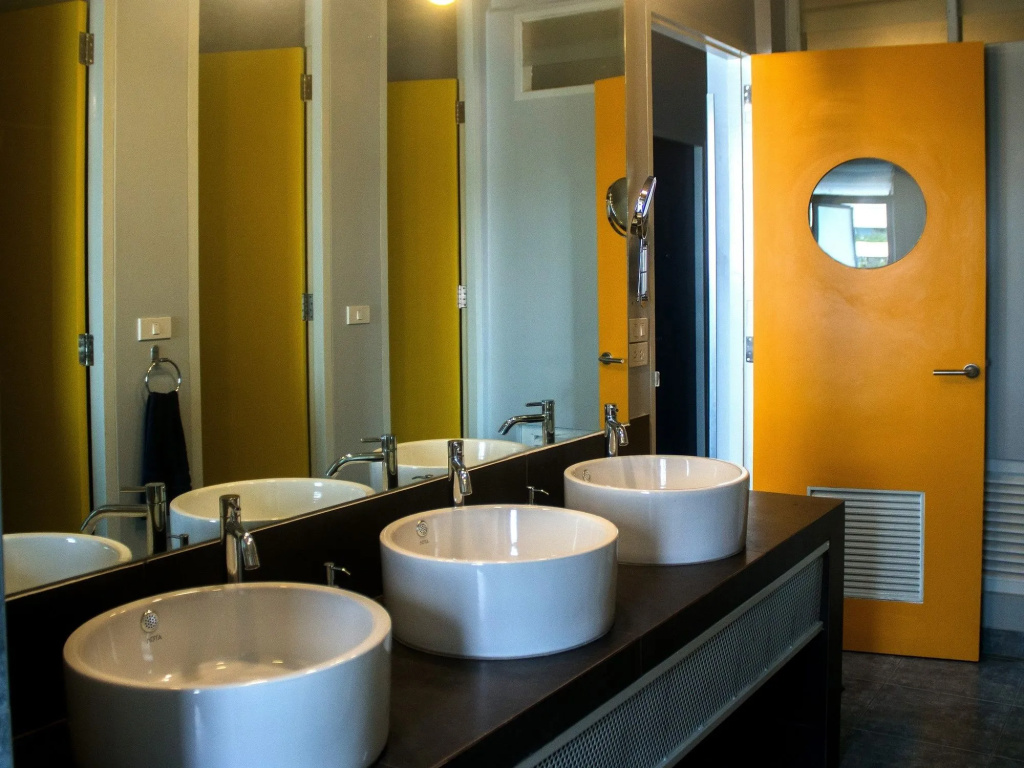 The Moon Hostel Huahin